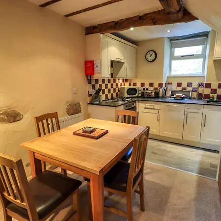 Penny Red * 앰블사이드